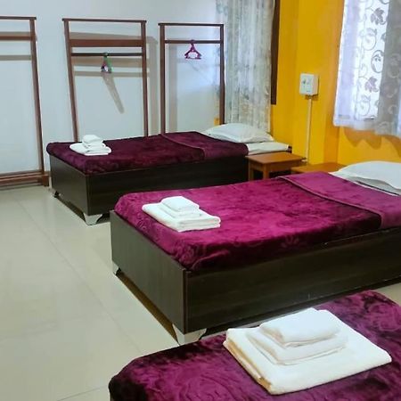 Iranyai Homestay Imphal Exterior foto