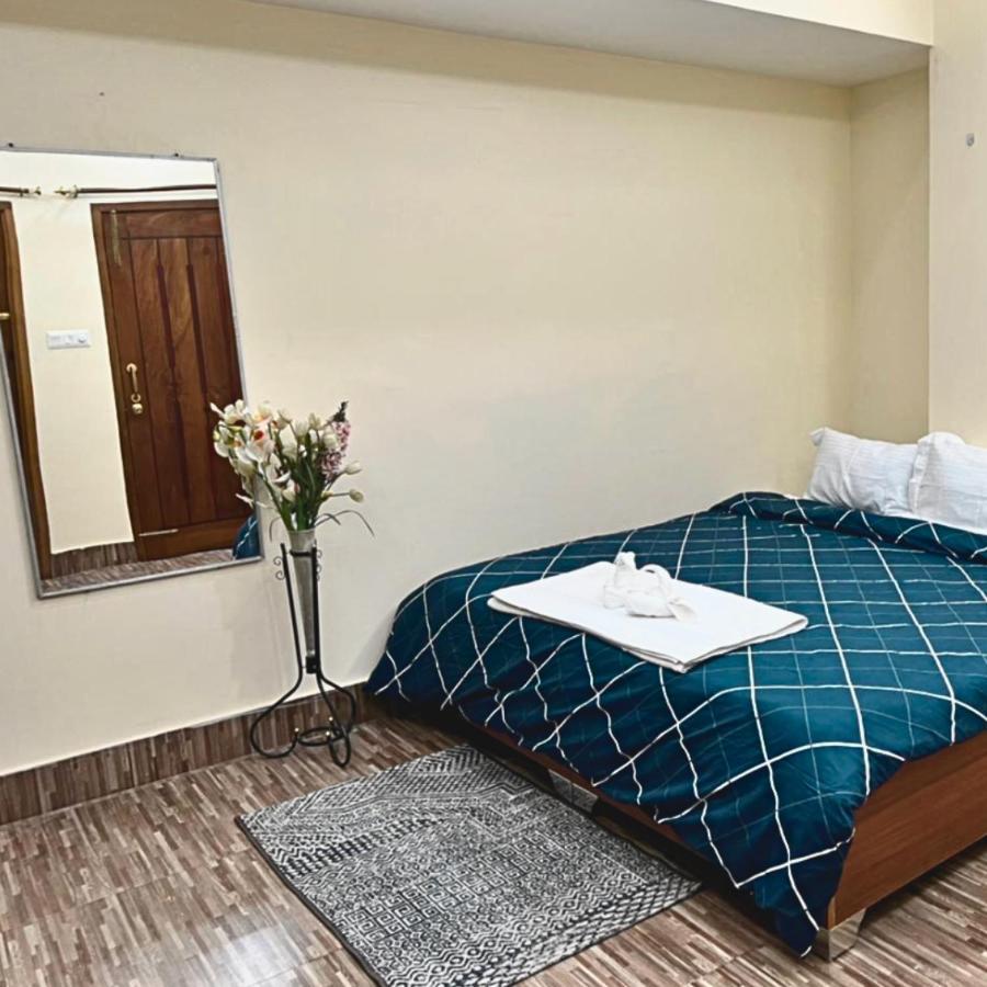 Iranyai Homestay Imphal Exterior foto