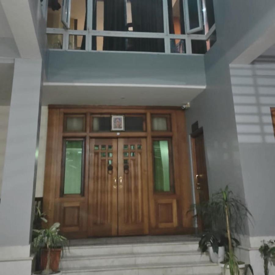 Iranyai Homestay Imphal Exterior foto